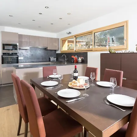 別荘 Huette Raphael By Interhome *