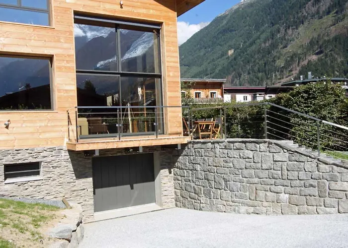 別荘 Huette Raphael By Interhome *